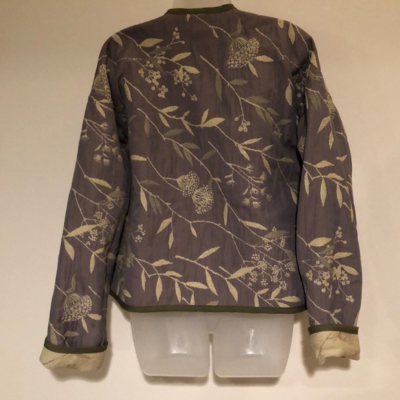 Stylish Fall/Spring  Reversible Jacket - Picture 2 of 8